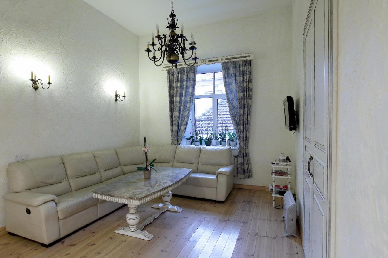 Provence Apartment *